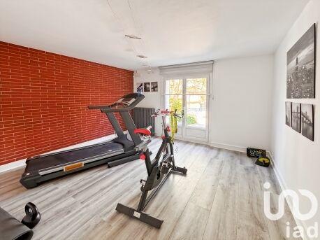 Maison - 161 m² - 8 pièces