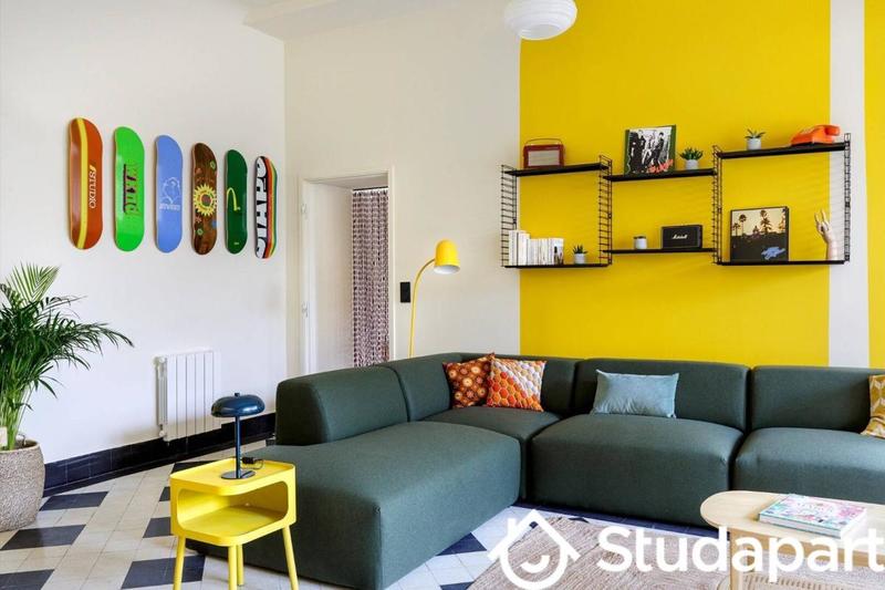 Chambre - 10 m² - 1 pièce