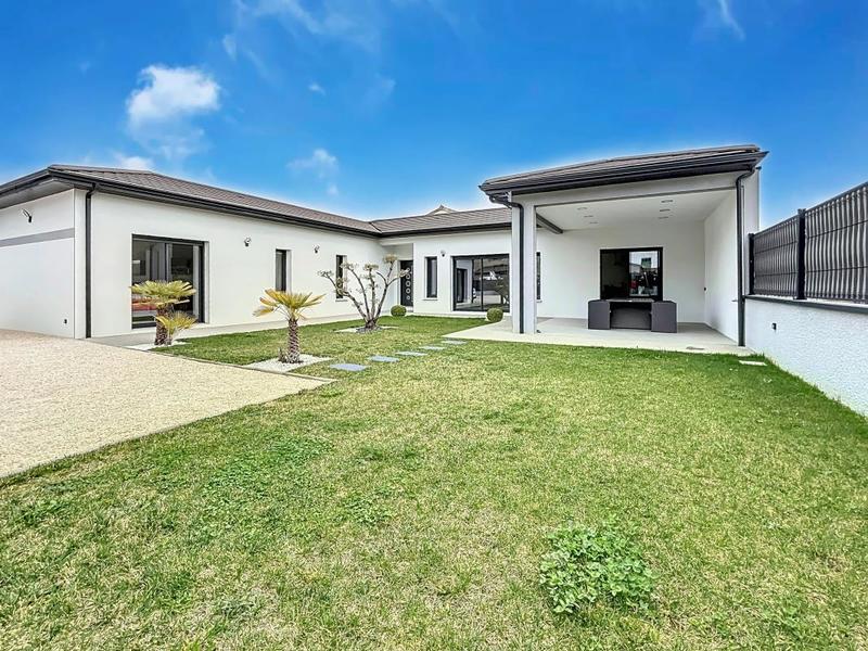 Maison - 125 m² - 4 pièces