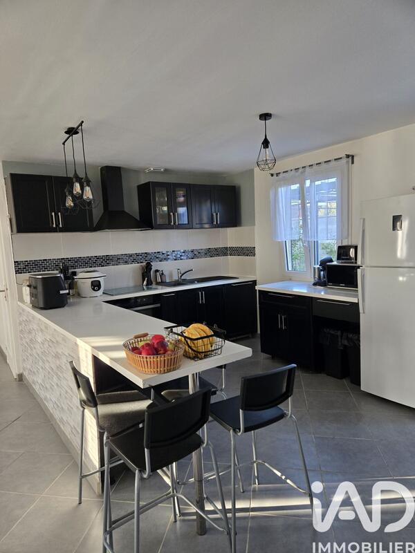 Maison - 113 m² - 5 pièces