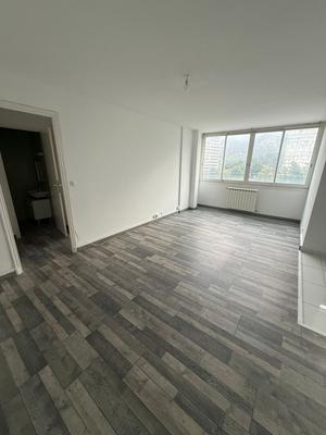 Appartement - 60 m² - 2 pièces