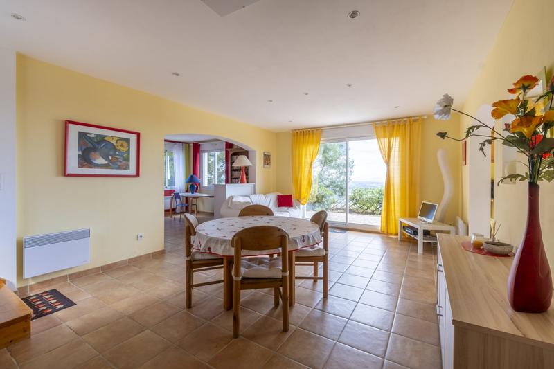 Maison - 118 m² - 4 pièces