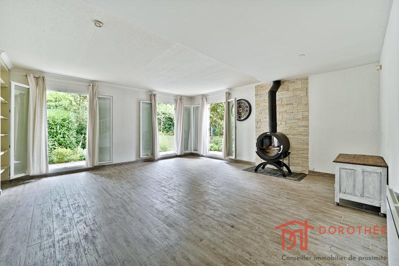 Maison - 175 m² - 8 pièces