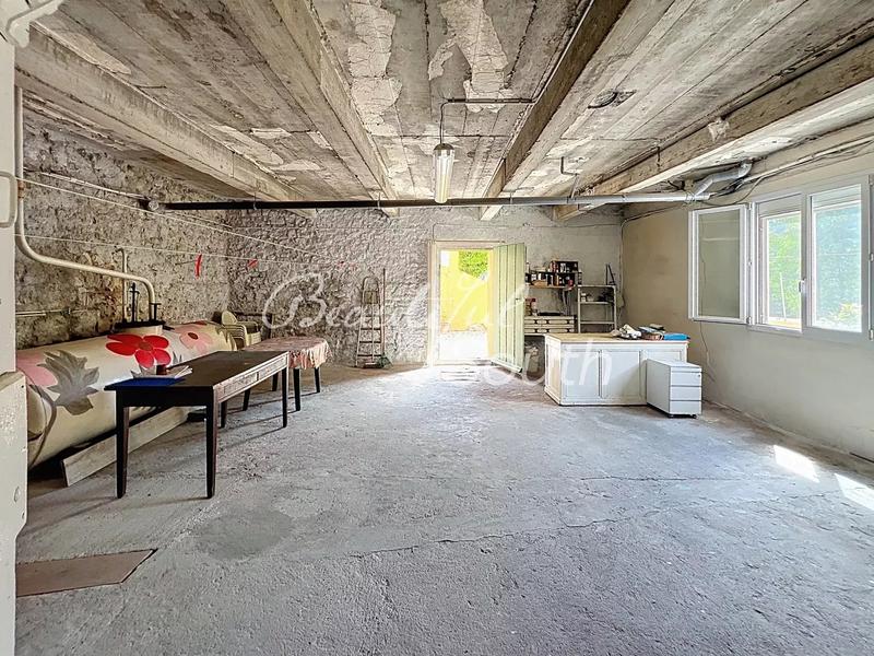 Maison de village - 95 m² - 5 pièces