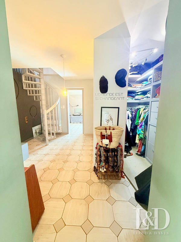 Maison - 175 m² - 4 pièces