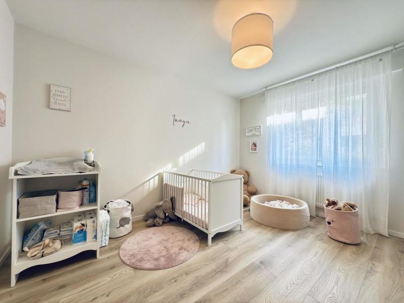 Appartement - 89 m² - 4 pièces