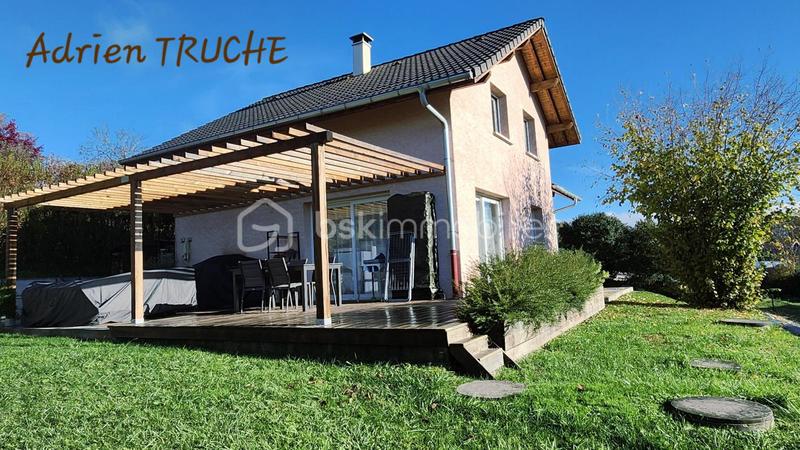 Maison - 120 m² - 5 pièces