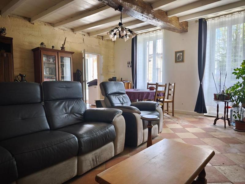 Maison en pierre - 115 m² - 4 pièces