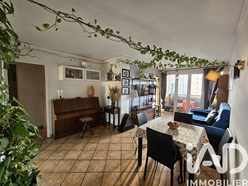 Appartement - 70 m² - 4 pièces
