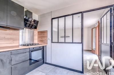 Maison - 83 m² - 4 pièces