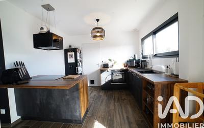 Maison - 101 m² - 4 pièces