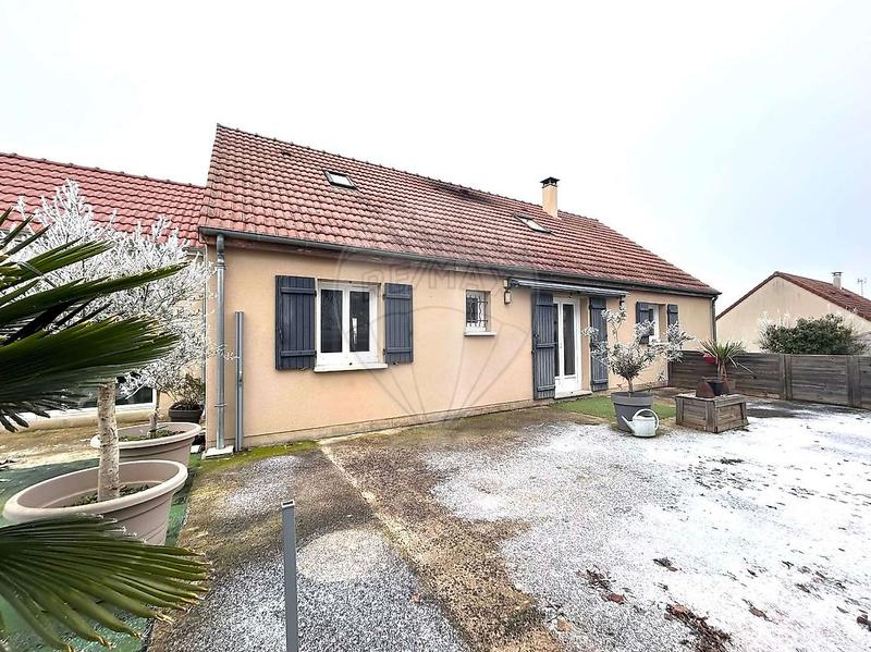 Maison - 120 m² - 7 pièces