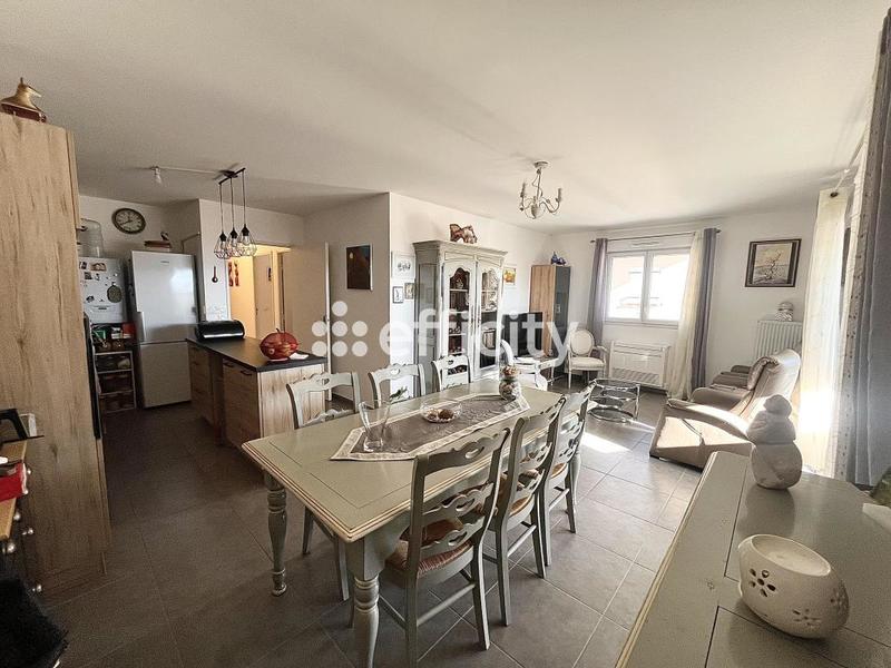 Appartement - 84 m² - 4 pièces