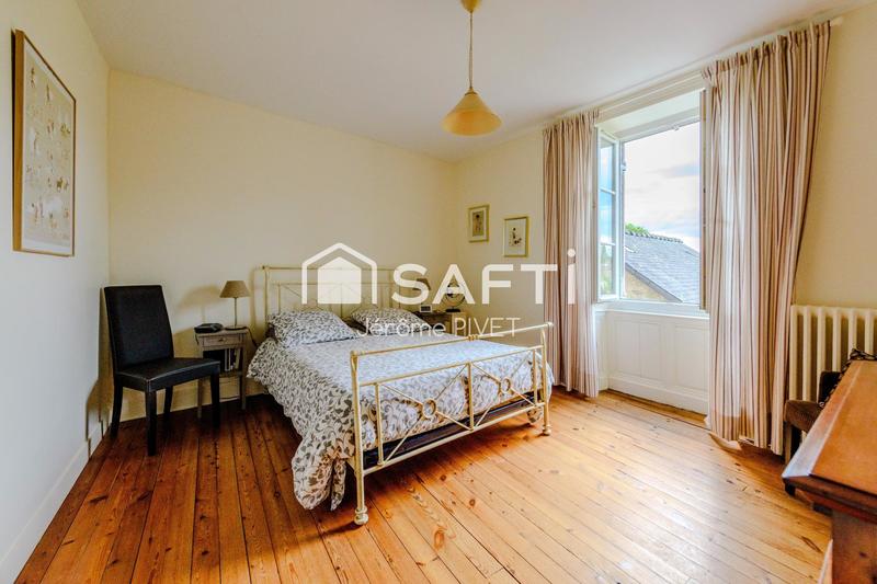 Maison de maîtres - 167 m² - 7 pièces