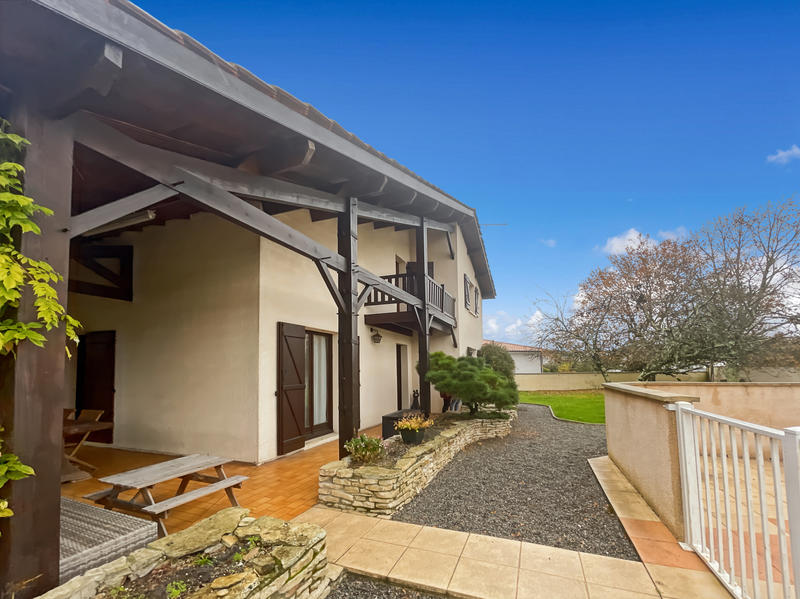 Maison - 125 m² - 6 pièces