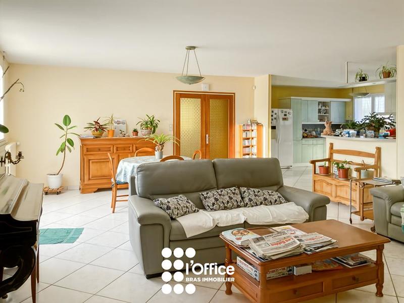 Maison - 153 m² - 4 pièces