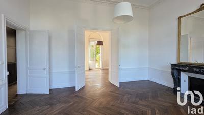 Maison de ville - 170 m² - 8 pièces