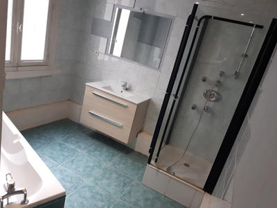 Appartement - 82 m² - 3 pièces