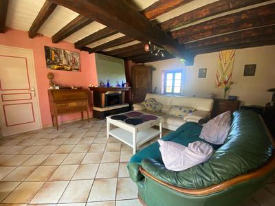 Maison - 150 m² - 8 pièces