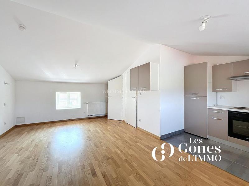 Maison ancienne - 385 m² - 10 pièces