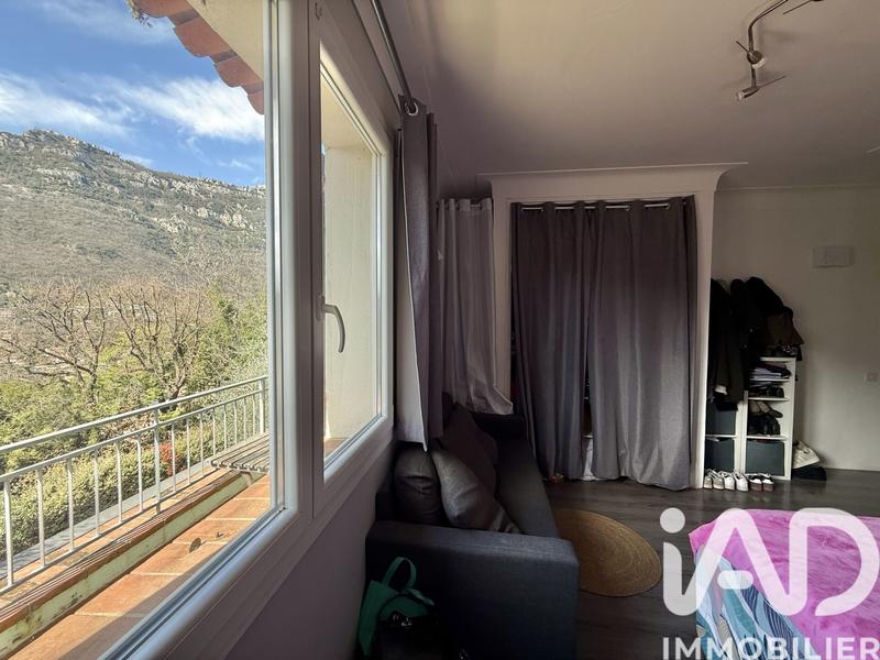 Appartement - 125 m² - 4 pièces