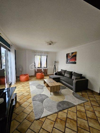 Villa - 182 m² - 8 pièces