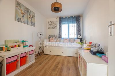 Maison - 87 m² - 4 pièces