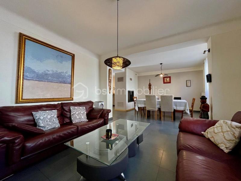 Maison de ville - 170 m² - 8 pièces