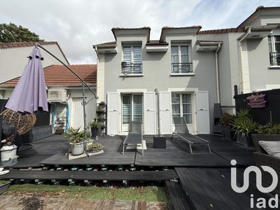 Maison - 81 m² - 4 pièces