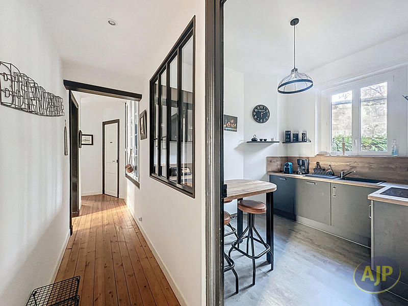 Appartement - 89 m² - 3 pièces