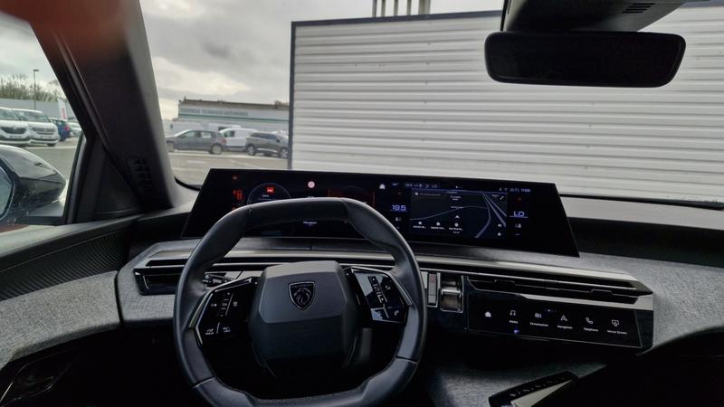 Peugeot 3008 Hybrid 136 E-Dcs6 Allure