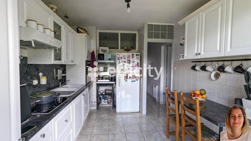 Appartement - 91 m² - 4 pièces