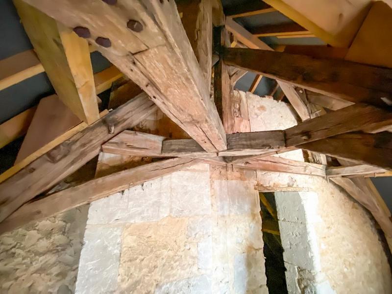 Maison - 161 m² - 8 pièces