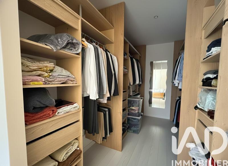 Maison - 184 m² - 5 pièces