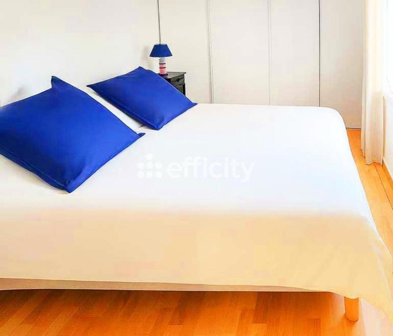 Maison traditionnelle - 81 m² - 4 pièces