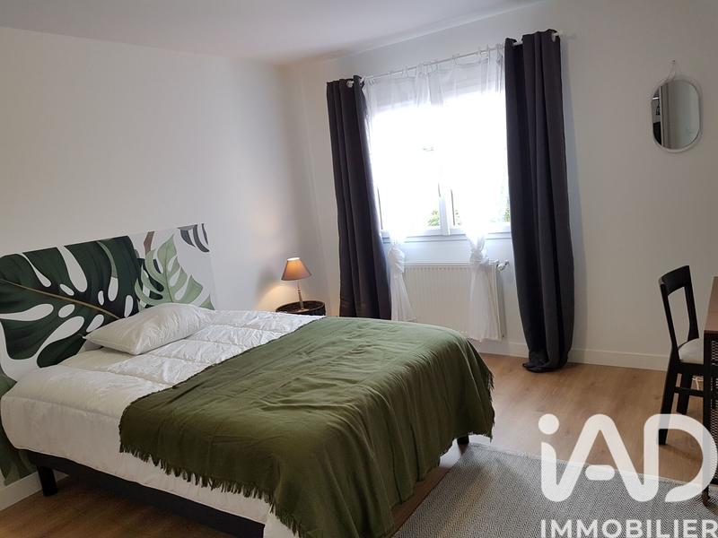 Maison - 165 m² - 10 pièces