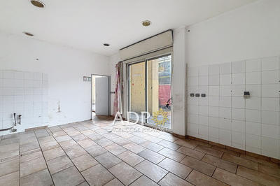 Local commercial - 43 m² - 2 pièces