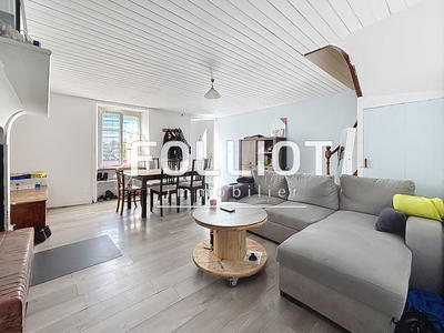 Maison - 100 m² - 5 pièces