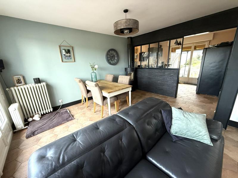 Maison - 133 m² - 6 pièces