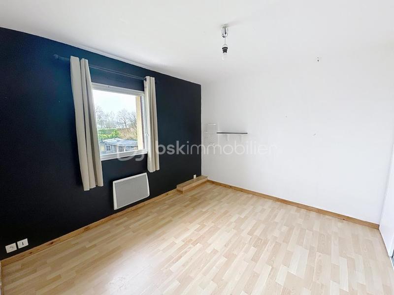 Maison - 230 m² - 10 pièces