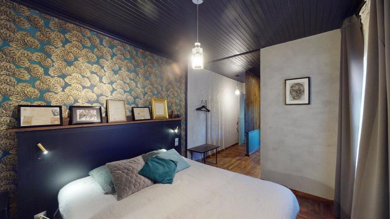 Château - 280 m² - 7 pièces