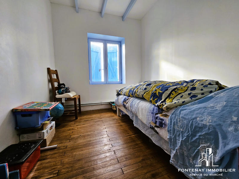 Maison - 198 m² - 7 pièces