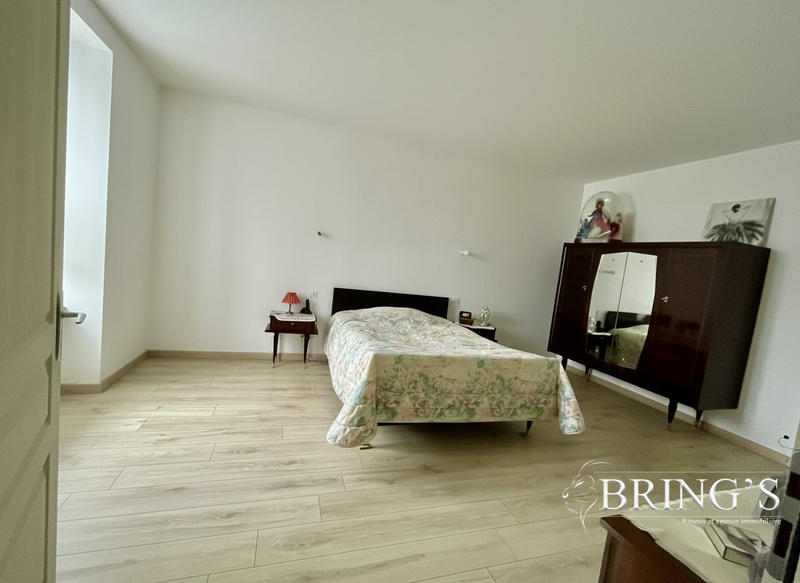 Maison ancienne - 167 m² - 6 pièces