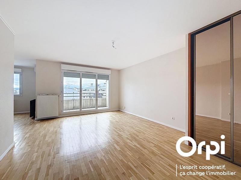 Appartement - 107 m² - 4 pièces