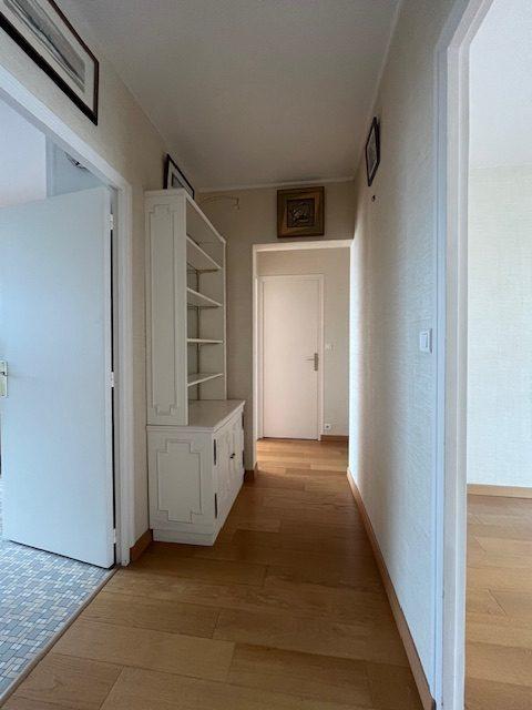 Appartement - 96 m² - 4 pièces