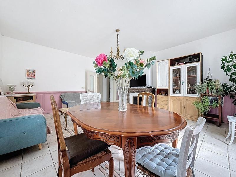 Appartement - 109 m² - 4 pièces