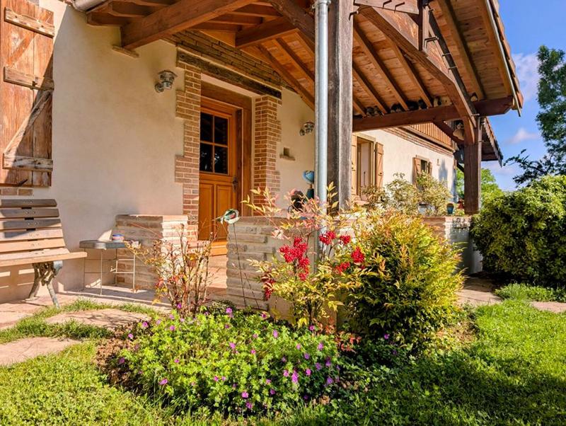 Maison - 235 m² - 5 pièces