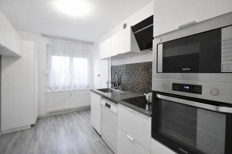 Appartement - 93 m² - 5 pièces