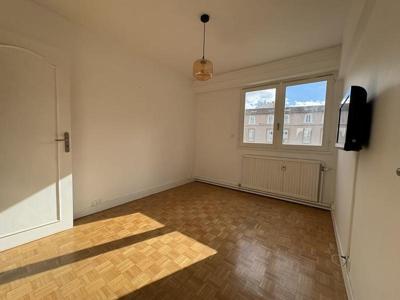 Appartement - 110 m² - 4 pièces