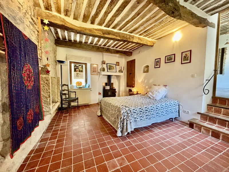 Maison de village - 189 m² - 7 pièces